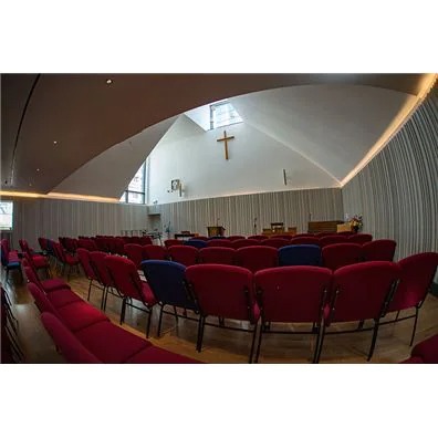 Crossway基督教中心用腾博官网将人们聚集在一起