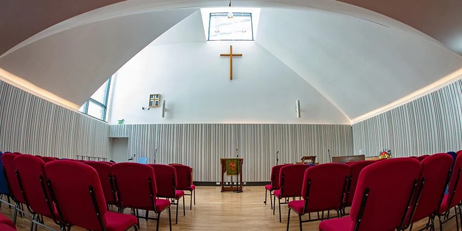 Crossway基督教中心用腾博官网将人们聚集在一起